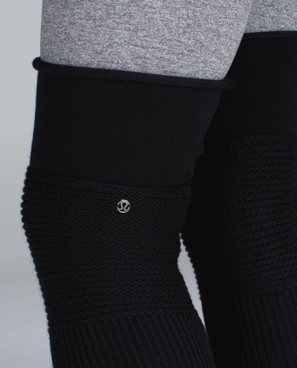 Lululemon Blissed Out Leg Warmers - Black