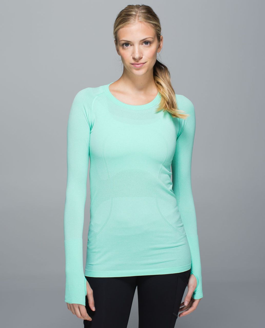 Lululemon Swiftly Tech Long Sleeve Crew - Heathered Black - lulu fanatics   Lululemon swiftly tech long sleeve, Lululemon swiftly tech, Modest  activewear