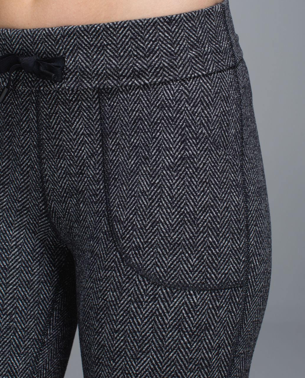 Lululemon Skinny Will Pant *Full-On Luon - Giant Herringbone Black Heathered Black