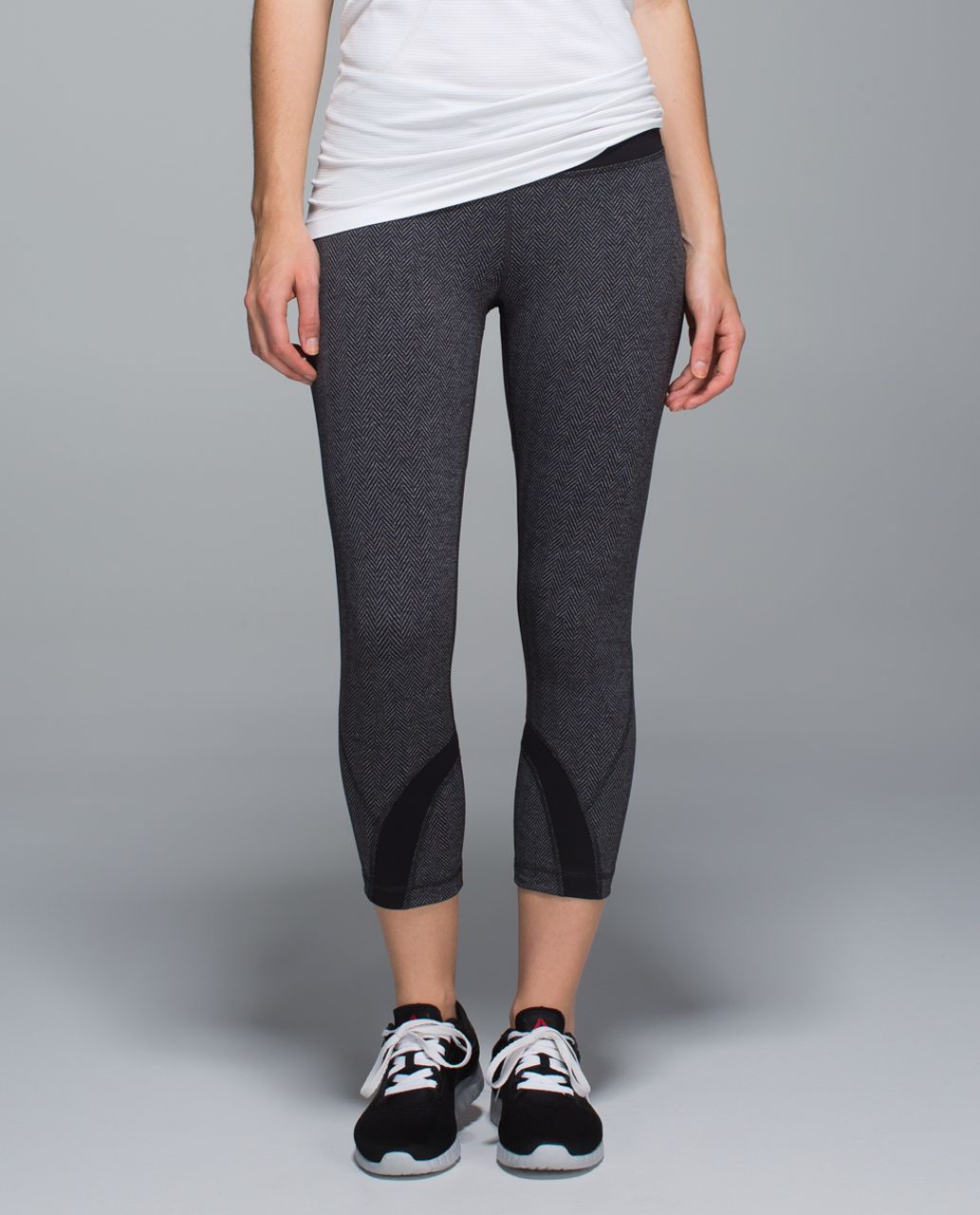 $86 Lululemon Womens Size 4 Run Inspire Crop II Legging Cadet Blue Lullaby