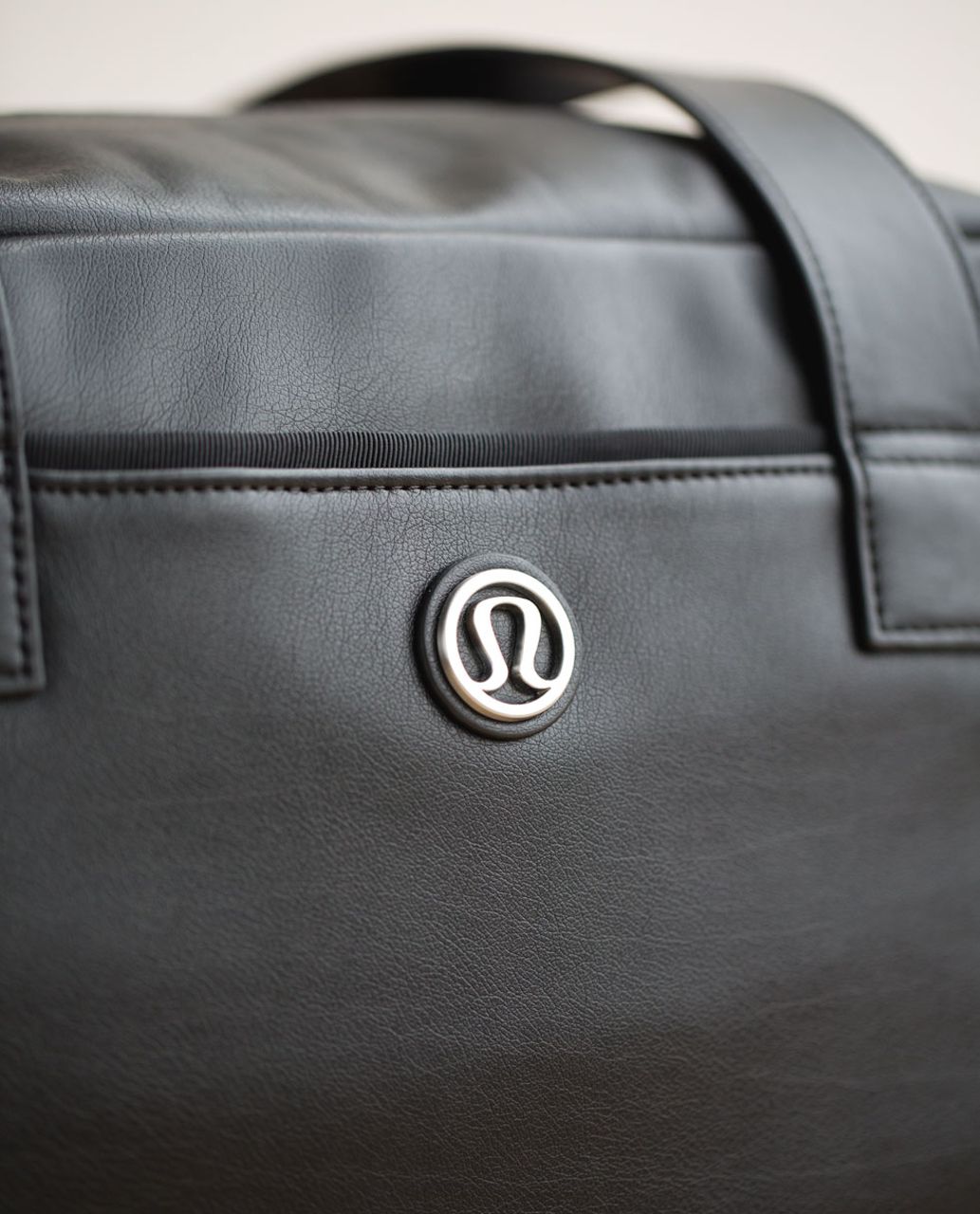 Lululemon Urban Sanctuary Bag (First Release) - Black