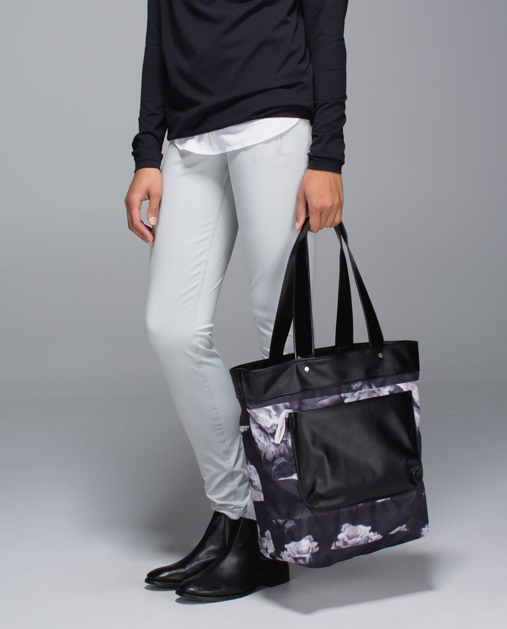 Lululemon Mantra Tote - Black - lulu 