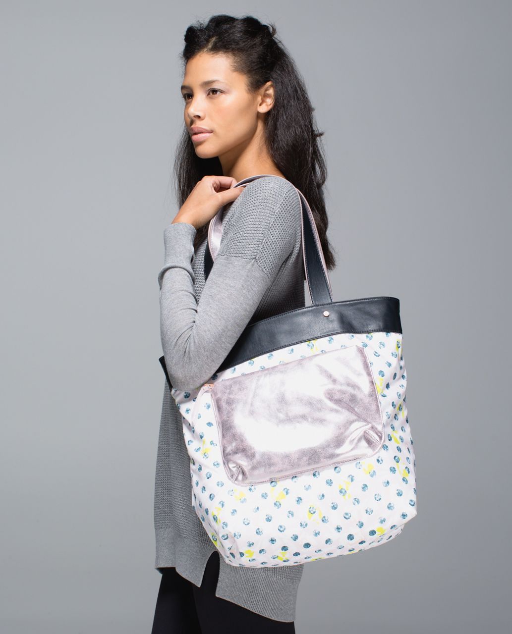 Lululemon Mantra Tote - Neutral Blush / Deep Coal