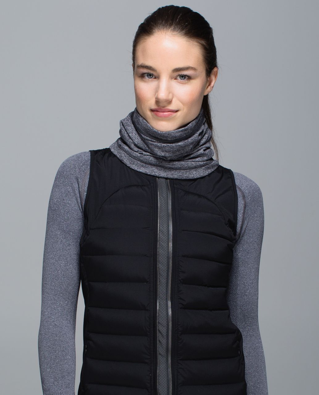 Lululemon Run With Me Neck Warmer - Parallel Stripe Pigment Blue Heathered Black / Heathered Black