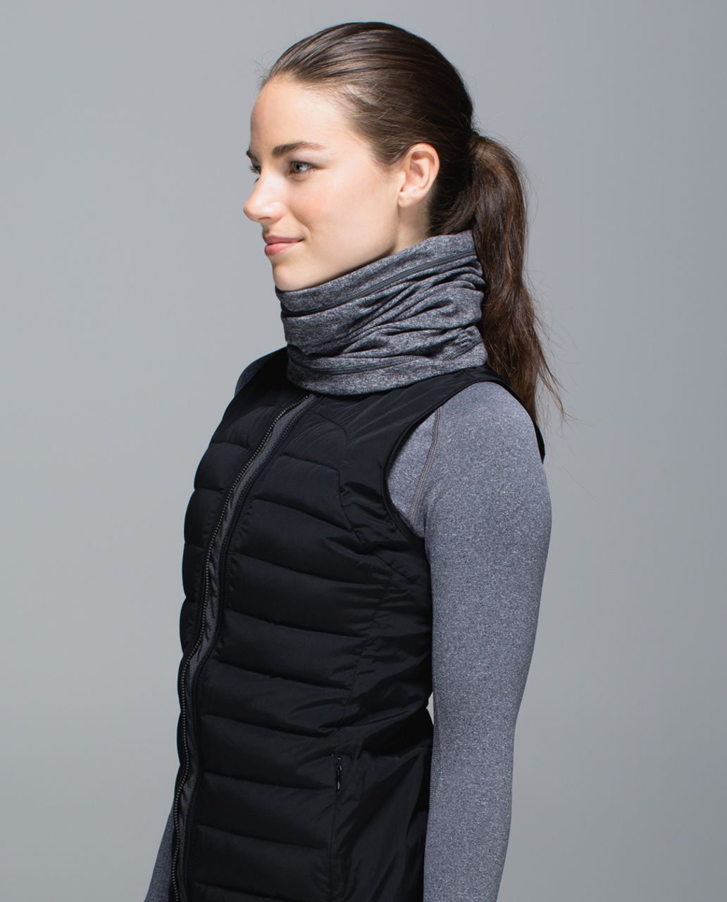 Lululemon Run With Me Neck Warmer - Parallel Stripe Pigment Blue Heathered Black / Heathered Black