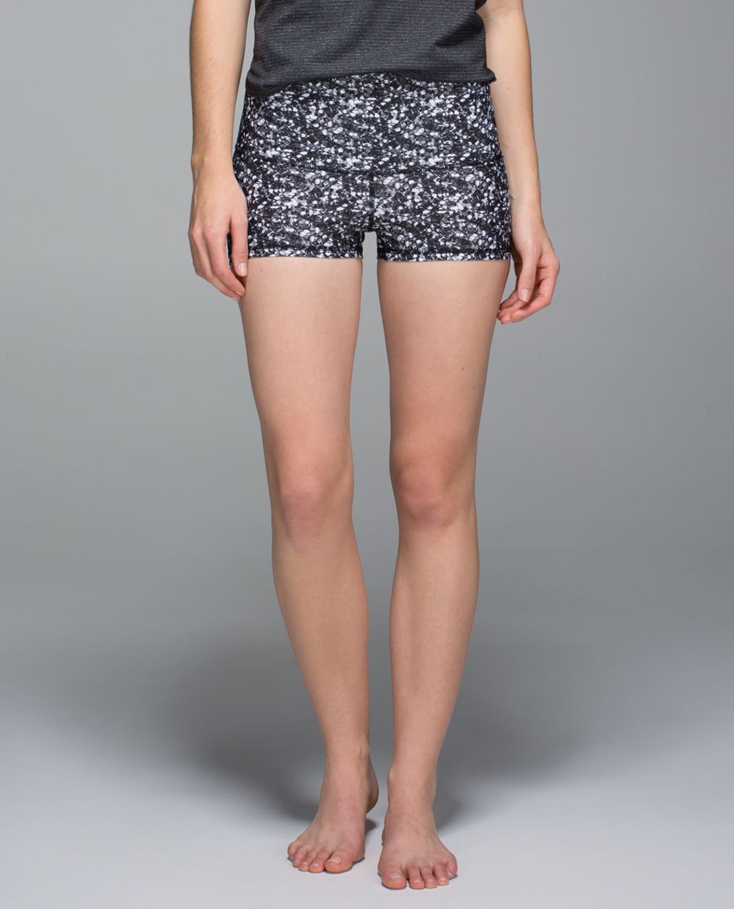 Lululemon Shine Short (Roll Down) - Shimmy Shimmer Black White