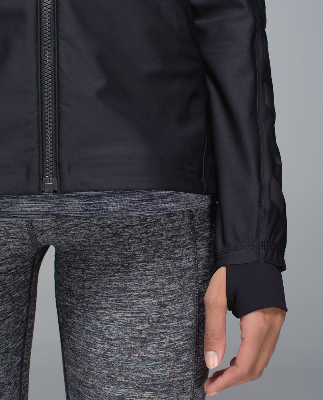 LULULEMON Feelin' Frosty Softshell Jacket Black Reflective Size 10 NWT