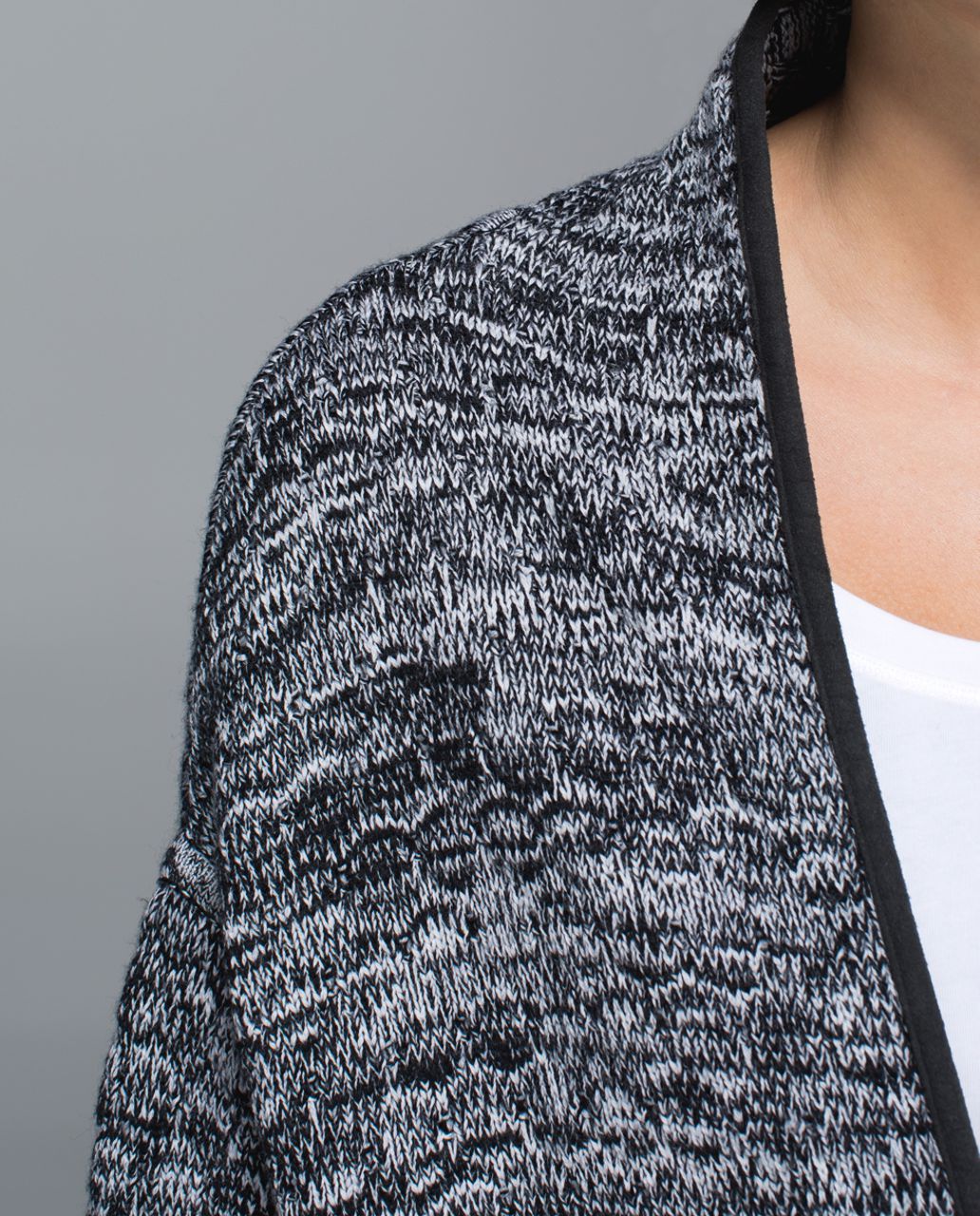 Lululemon Cardi All Day - Black /  White