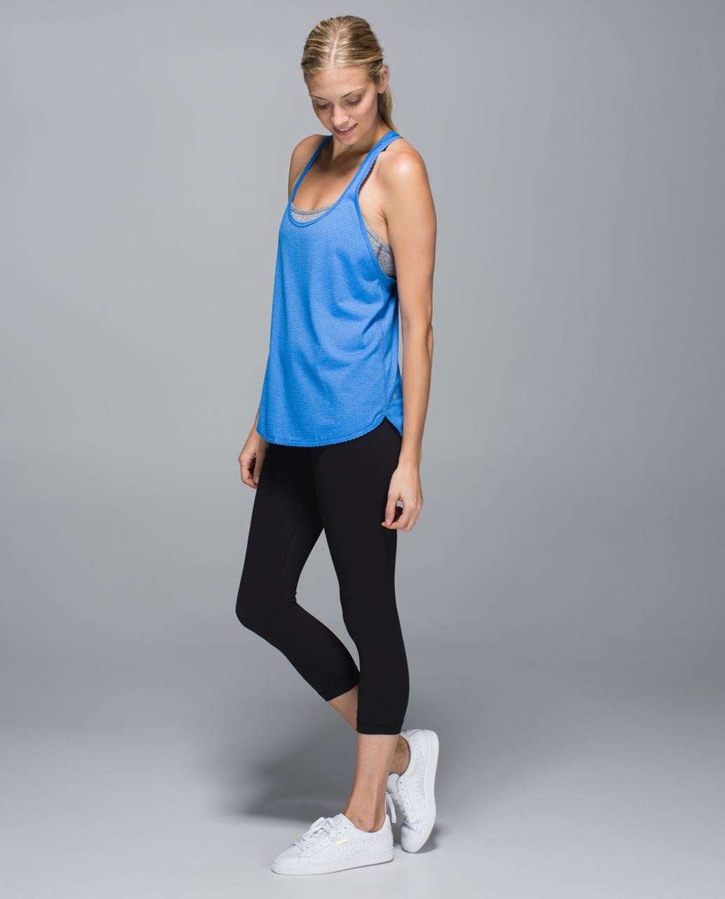 Lululemon 105 F Singlet - Heathered Pipe Dream Blue