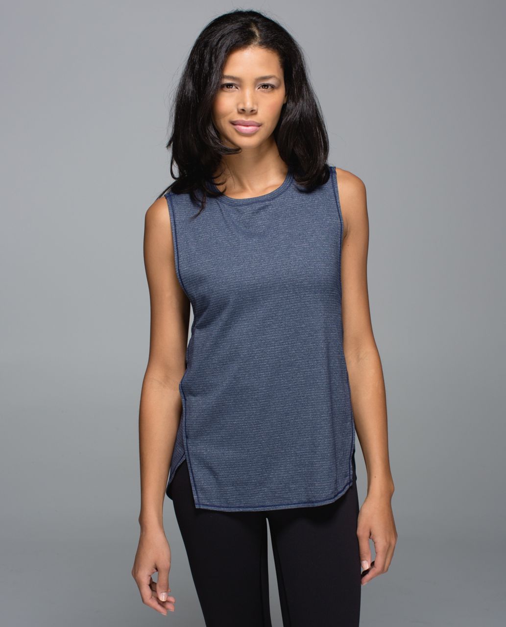 Lululemon Yogi Muscle Tee - Heathered Inkwell