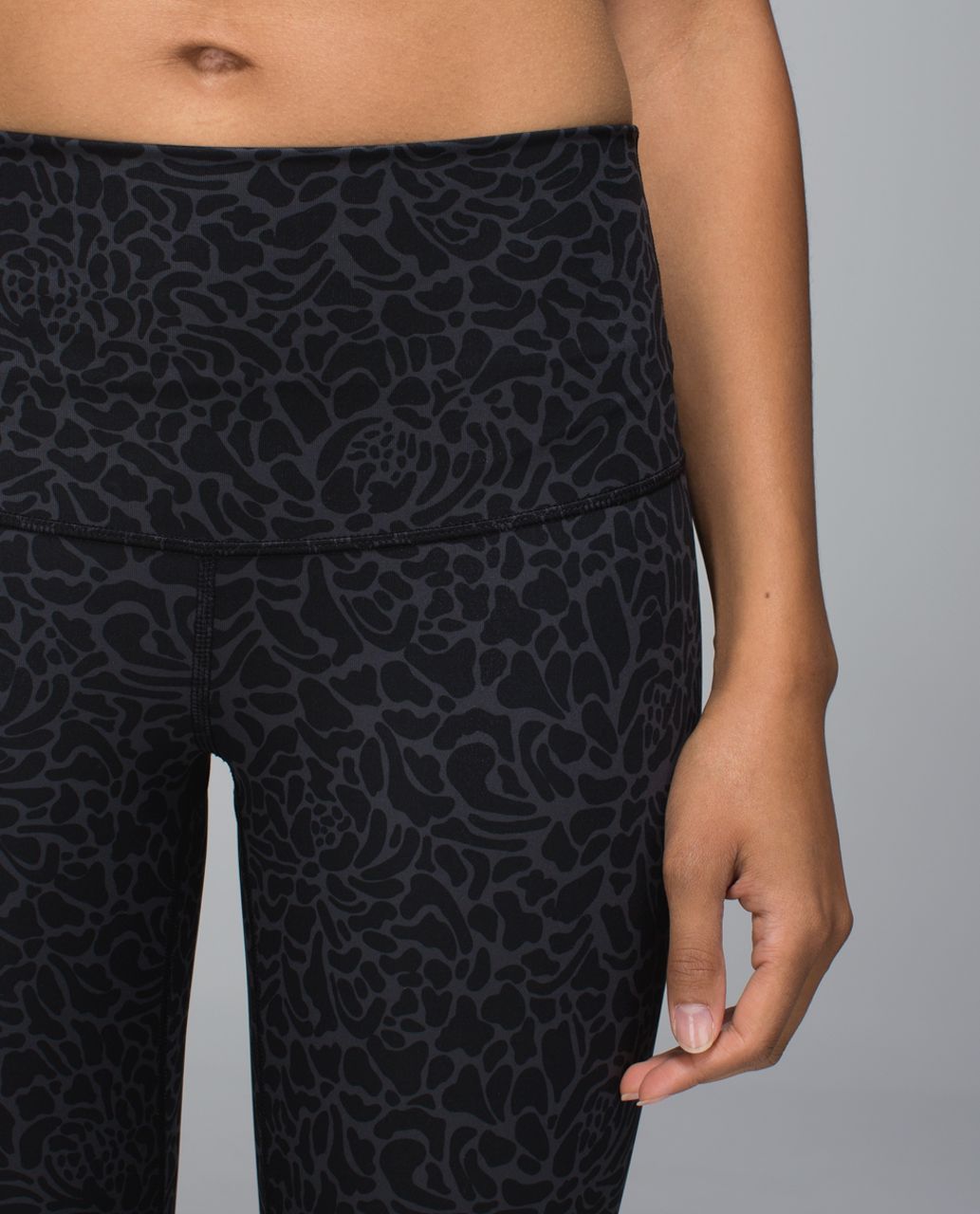 Lululemon Wunder Under Pant *Full-On Luxtreme (Roll Down) - Petal Camo Printed Black Deep Coal