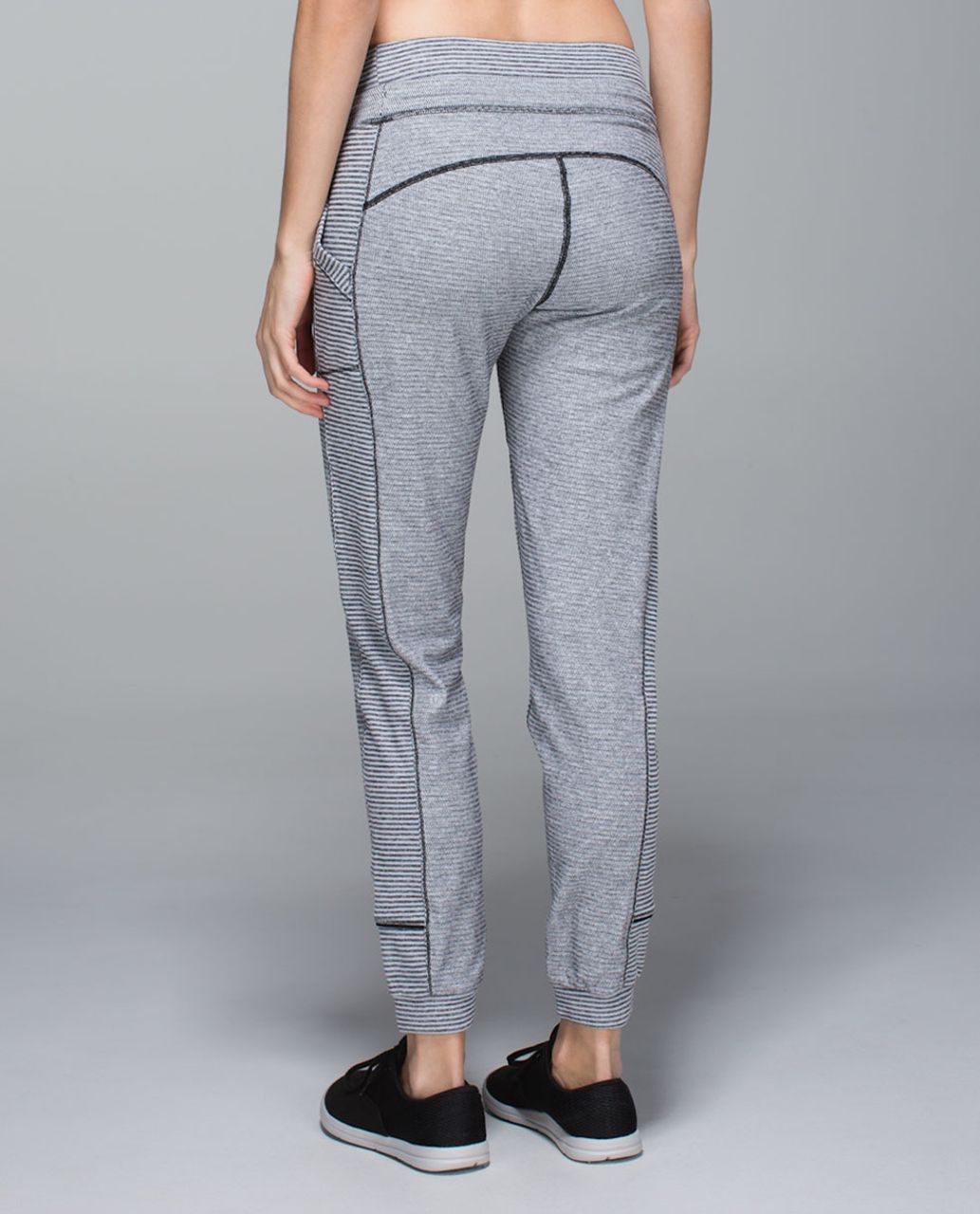 Lululemon Base Runner Pant - Mini Check Pique White Heathered Black