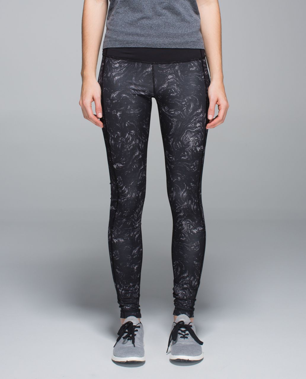 Lululemon Speed Tight II Textured Wave Black Silver Spoon Full Length Size  4