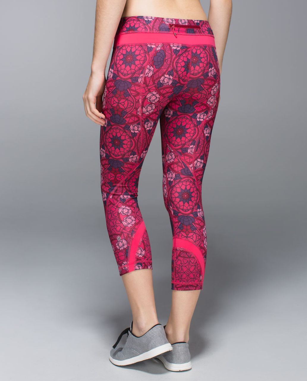 Lululemon Run Crop Floral Leggings 4