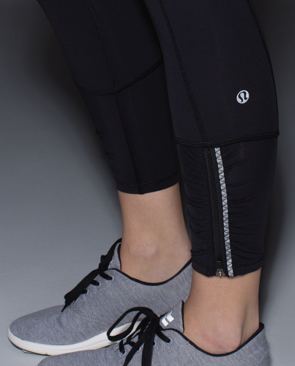 Lululemon Runday Crop - Black - lulu fanatics