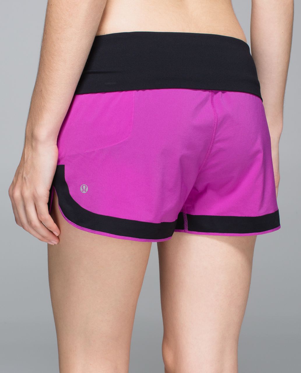 Lululemon Ready To Roll Short - Ultra Violet / Black