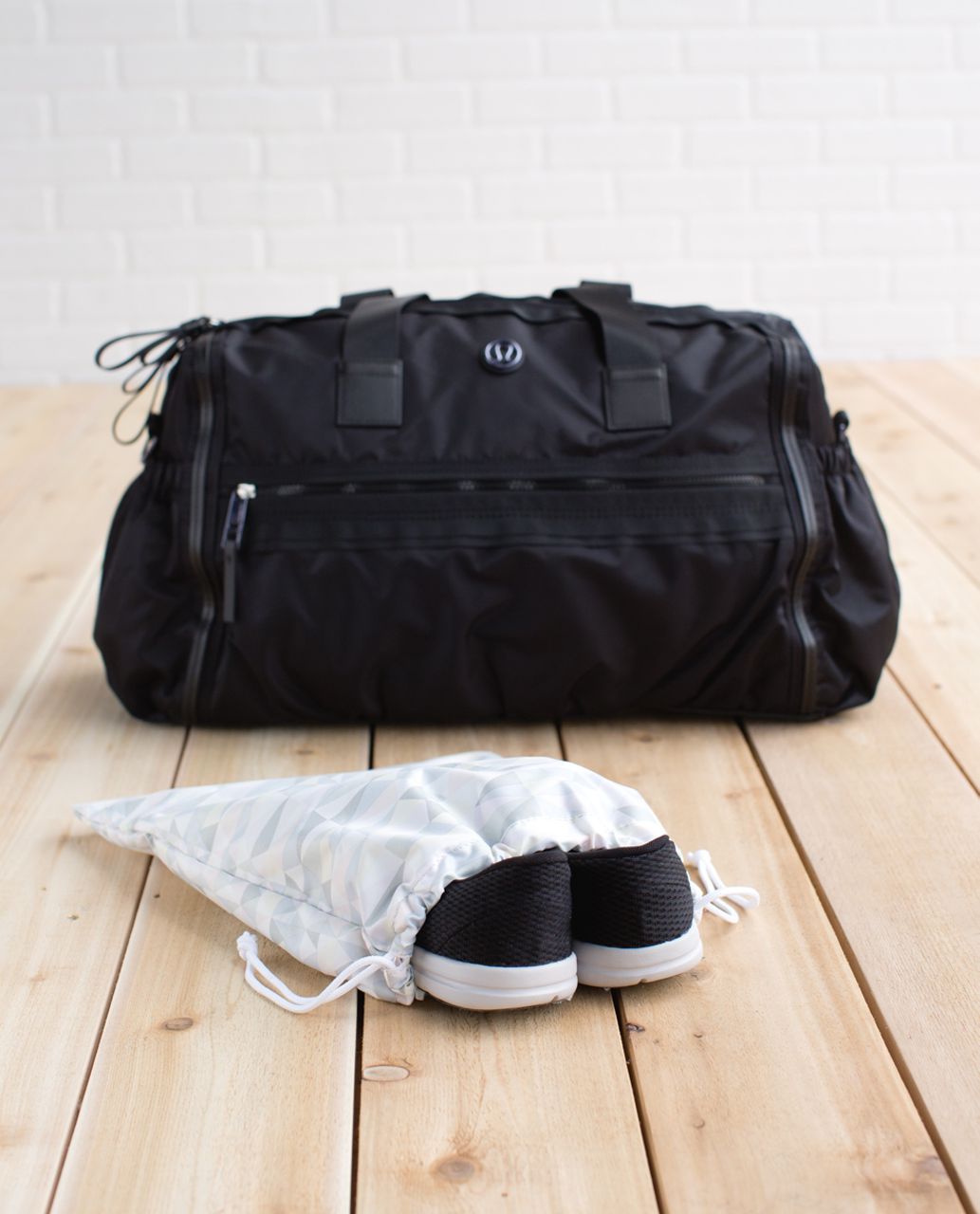 Lululemon Weekend Warrior Bag - Black