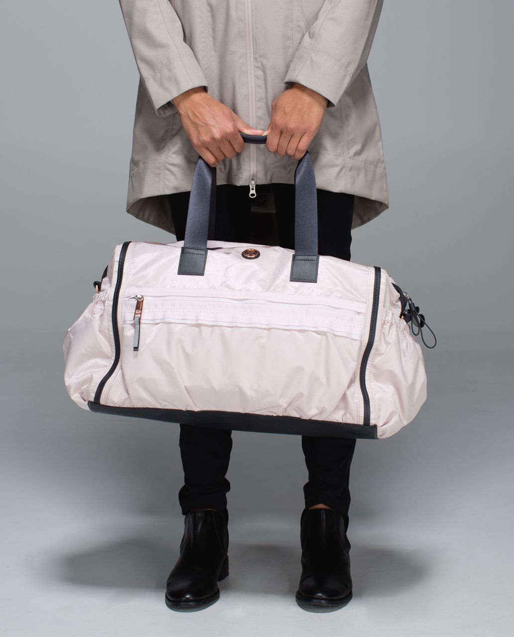 weekender bag lululemon