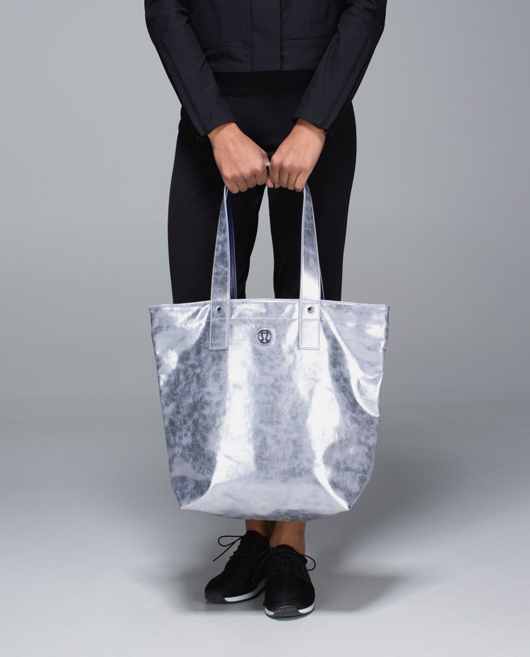 Lululemon Mantra Tote - Early Blue / Deep Coal