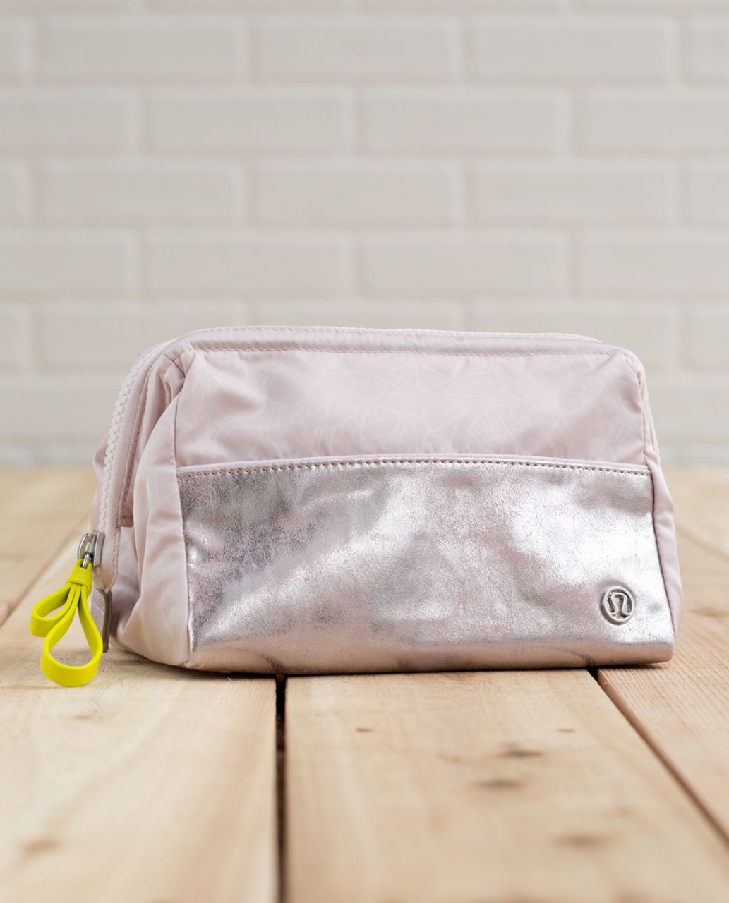 Lululemon Mind & Body Kit - Prisma Embossed Neutral Blush / Neutral Blush