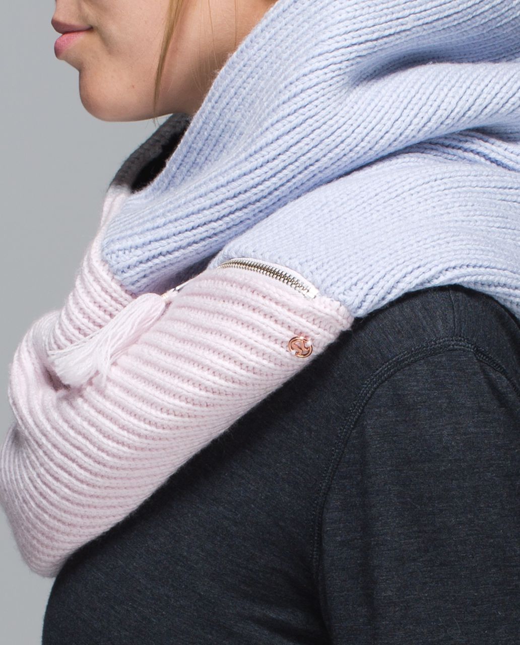 Lululemon Totally Toasty Neck Warmer - Heathered Early Blue / Heathered Neutral Blush / Heathered Nimbus