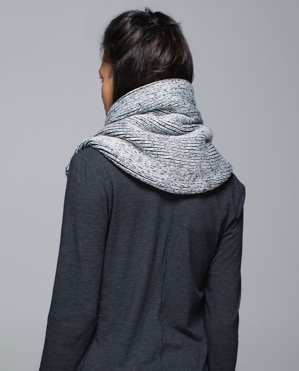 Lululemon Totally Toasty Neck Warmer - Black / Heathered Nimbus