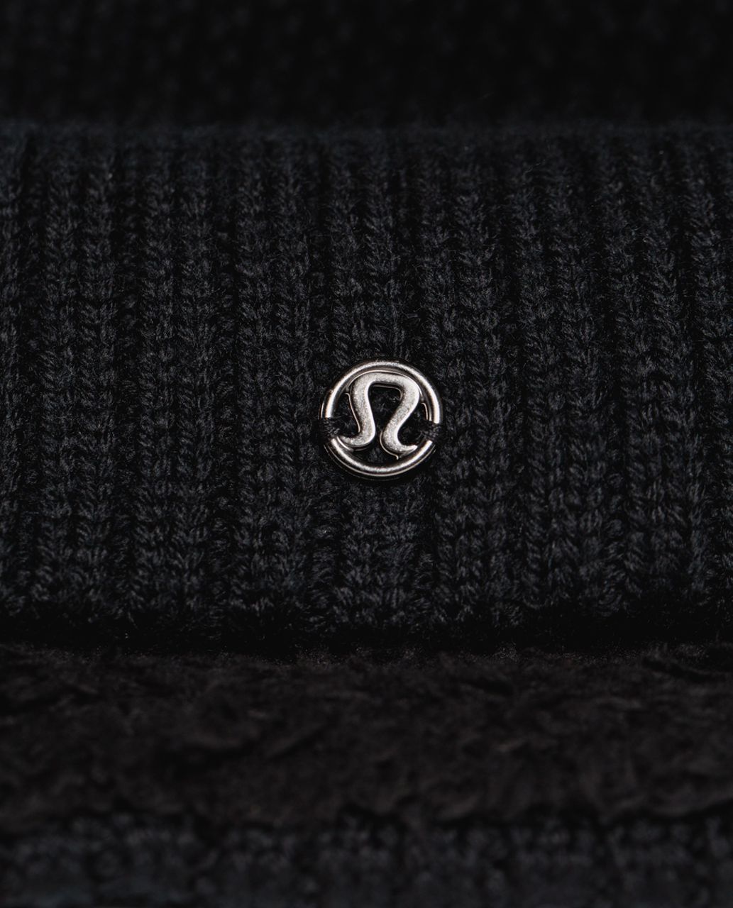 Lululemon Totally Toasty Toque - Black