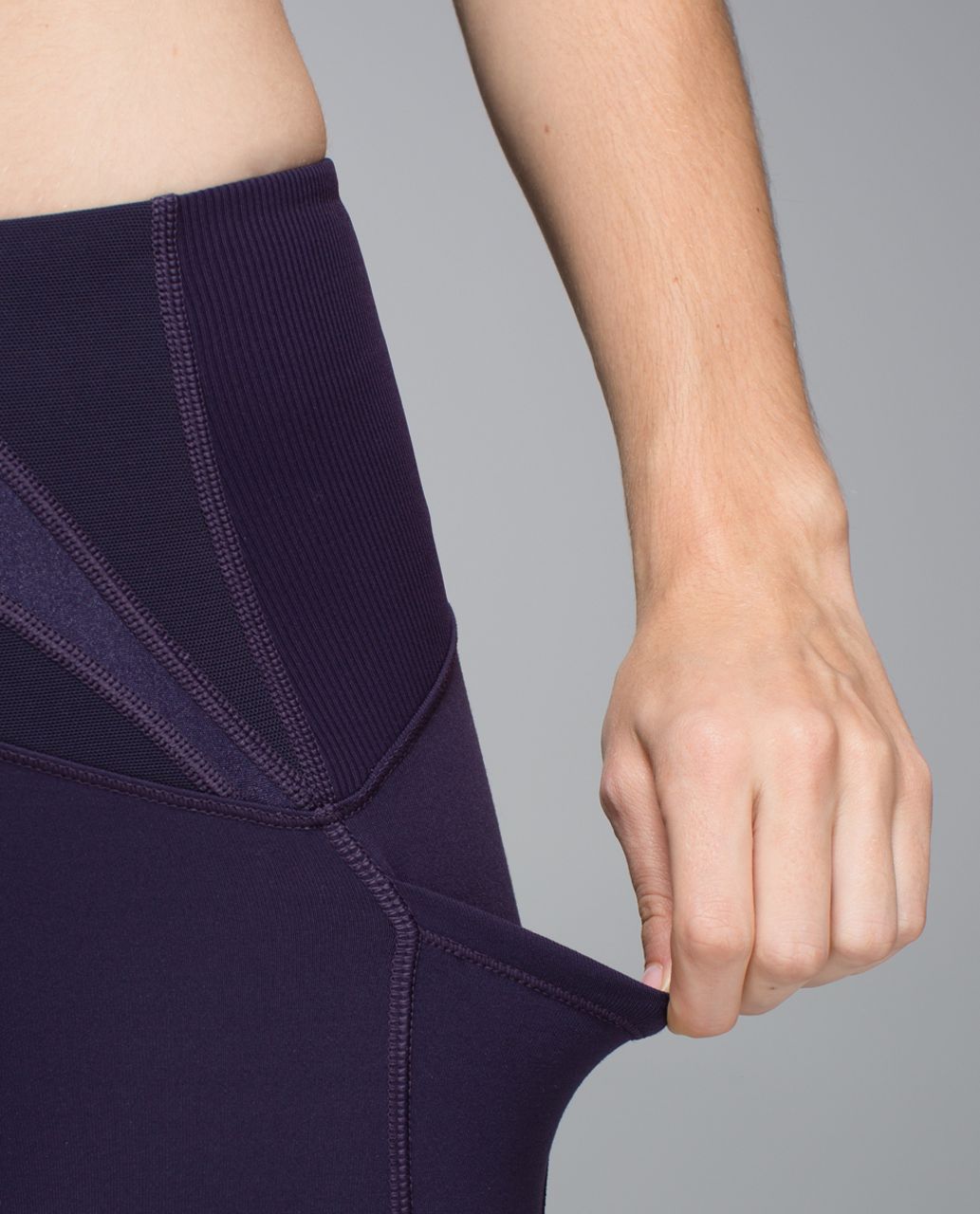 Lululemon Exquisite Pant - Black Grape