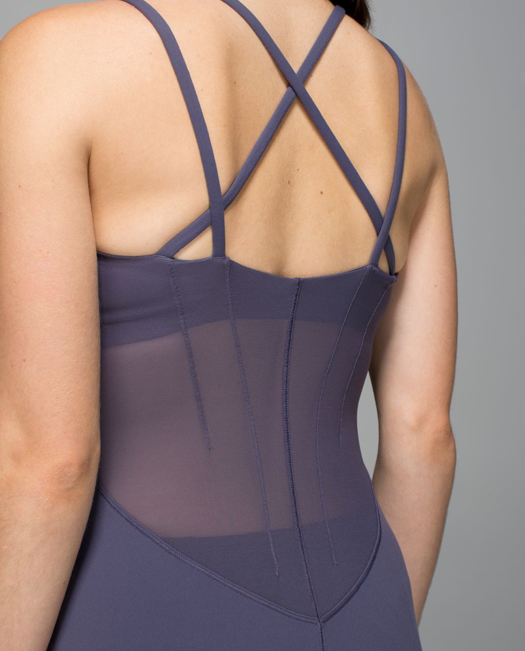 Lululemon Exquisite Tank II Black Mesh Cut Outs Strappy Luxtreme Sz 4 RARE  