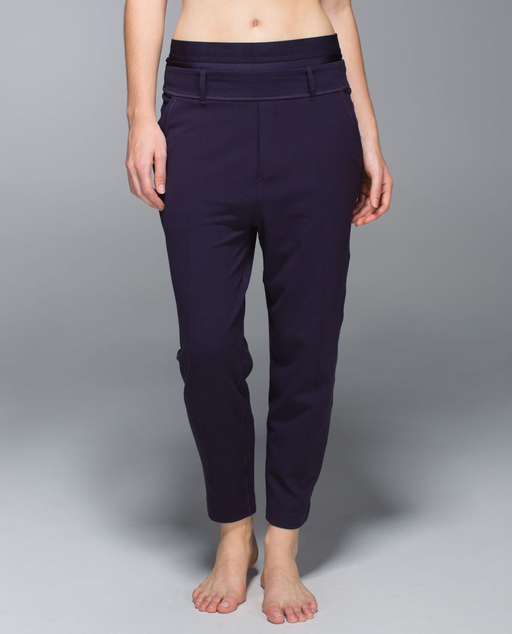 Lululemon Exquisite Trouser Crop - Shine Dot Black Grape