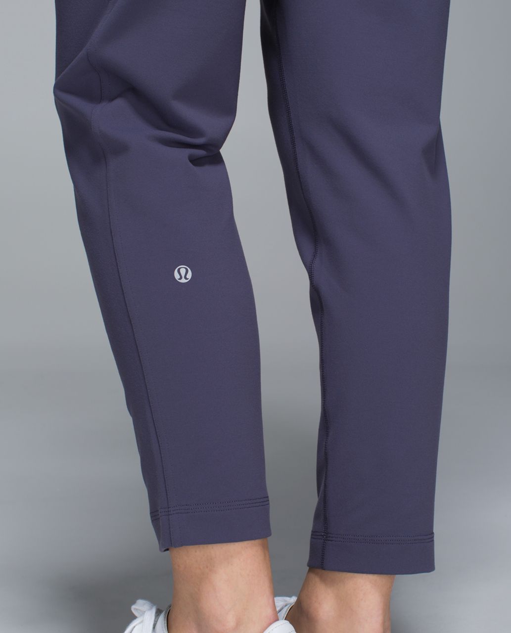 Lululemon Exquisite Trouser Crop - Nightfall