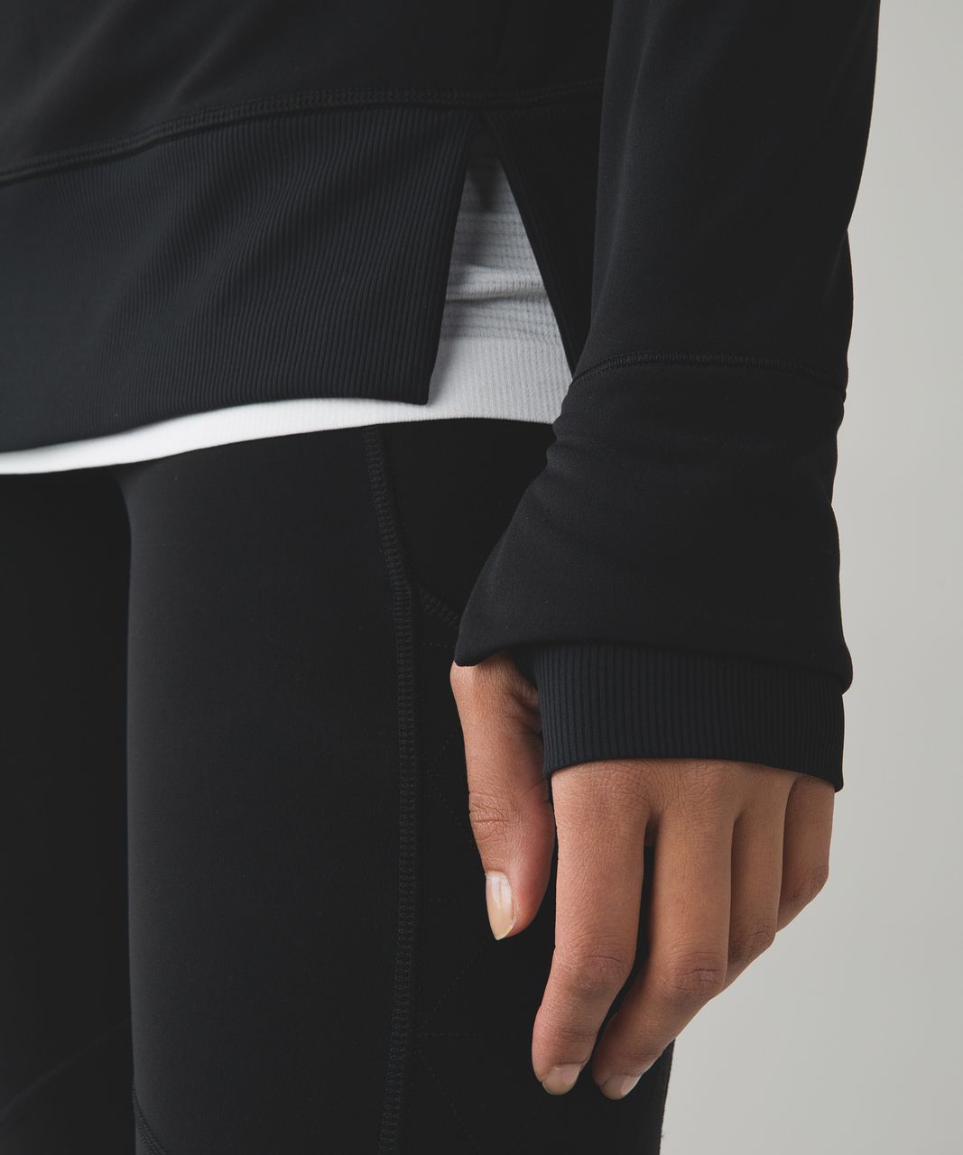 Lululemon Flurry Fighter Pullover - Black - lulu fanatics