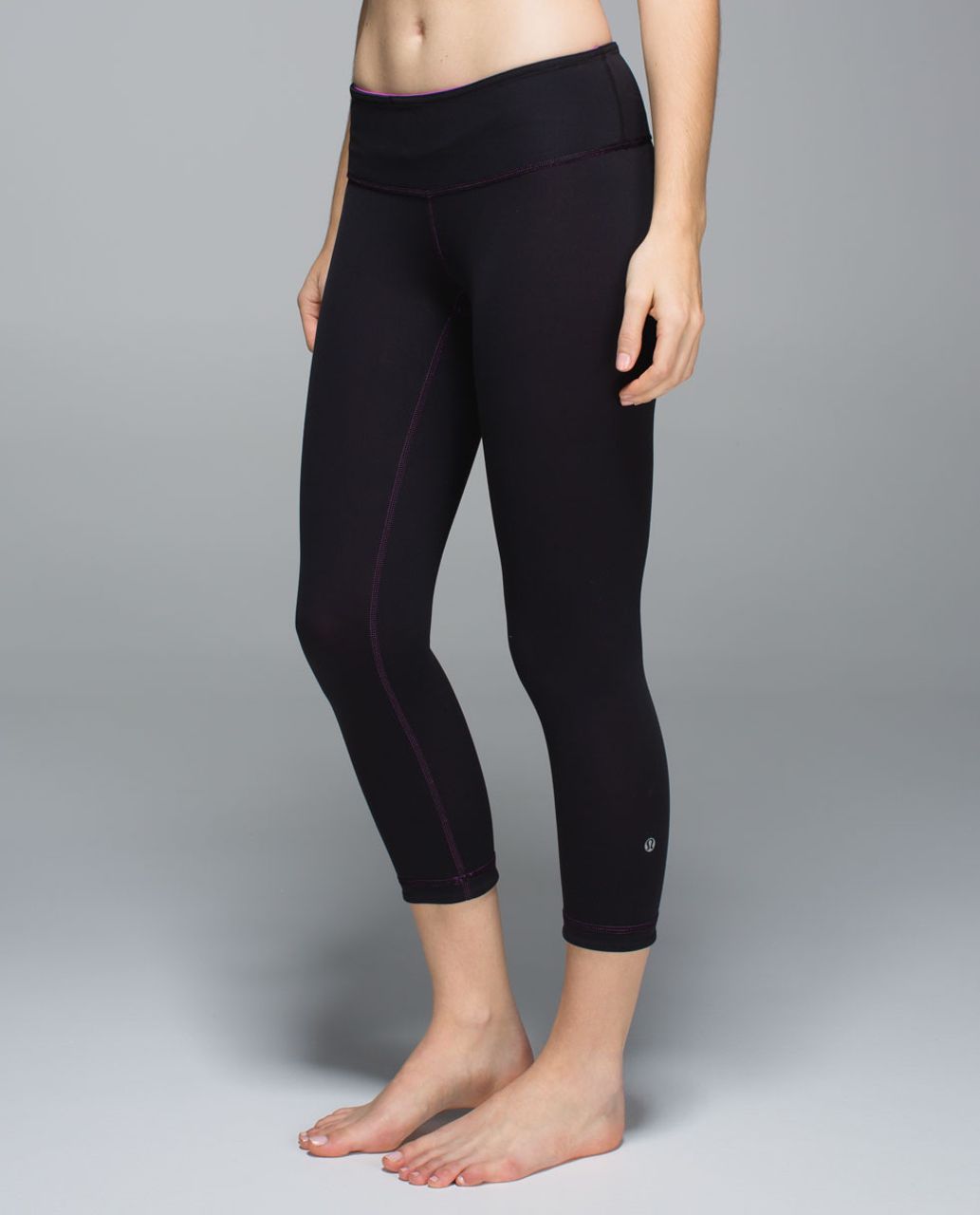 Lululemon Wunder Under Crop III (Reversible) - Black / Ultra