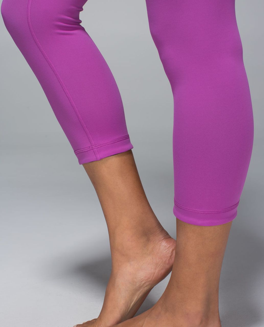 Lululemon Wunder Under Crop II (Reversible) - Black /  Ultra Violet