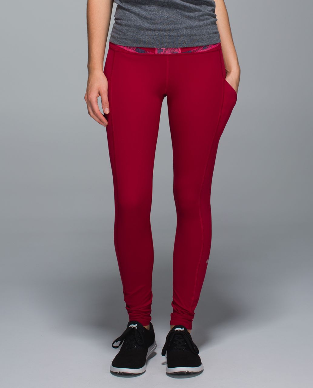 Lululemon Speed Tight II *Full-On Luxtreme (Brushed) - Deepest Cranberry / Wi14 Quilt 20