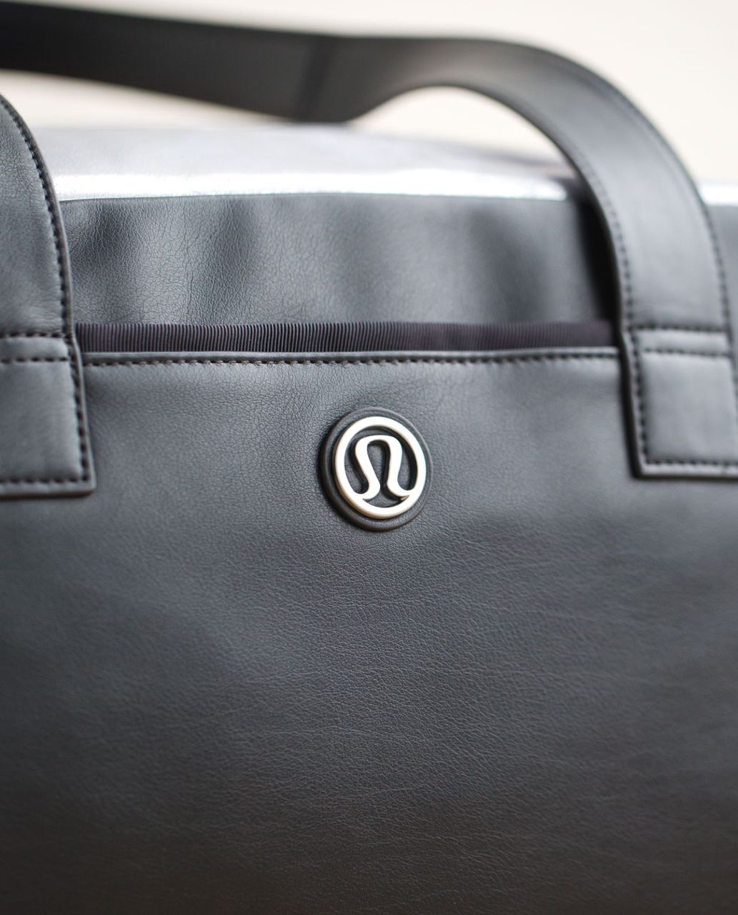 Lululemon Urban Sanctuary Bag - Deep Coal / Early Blue