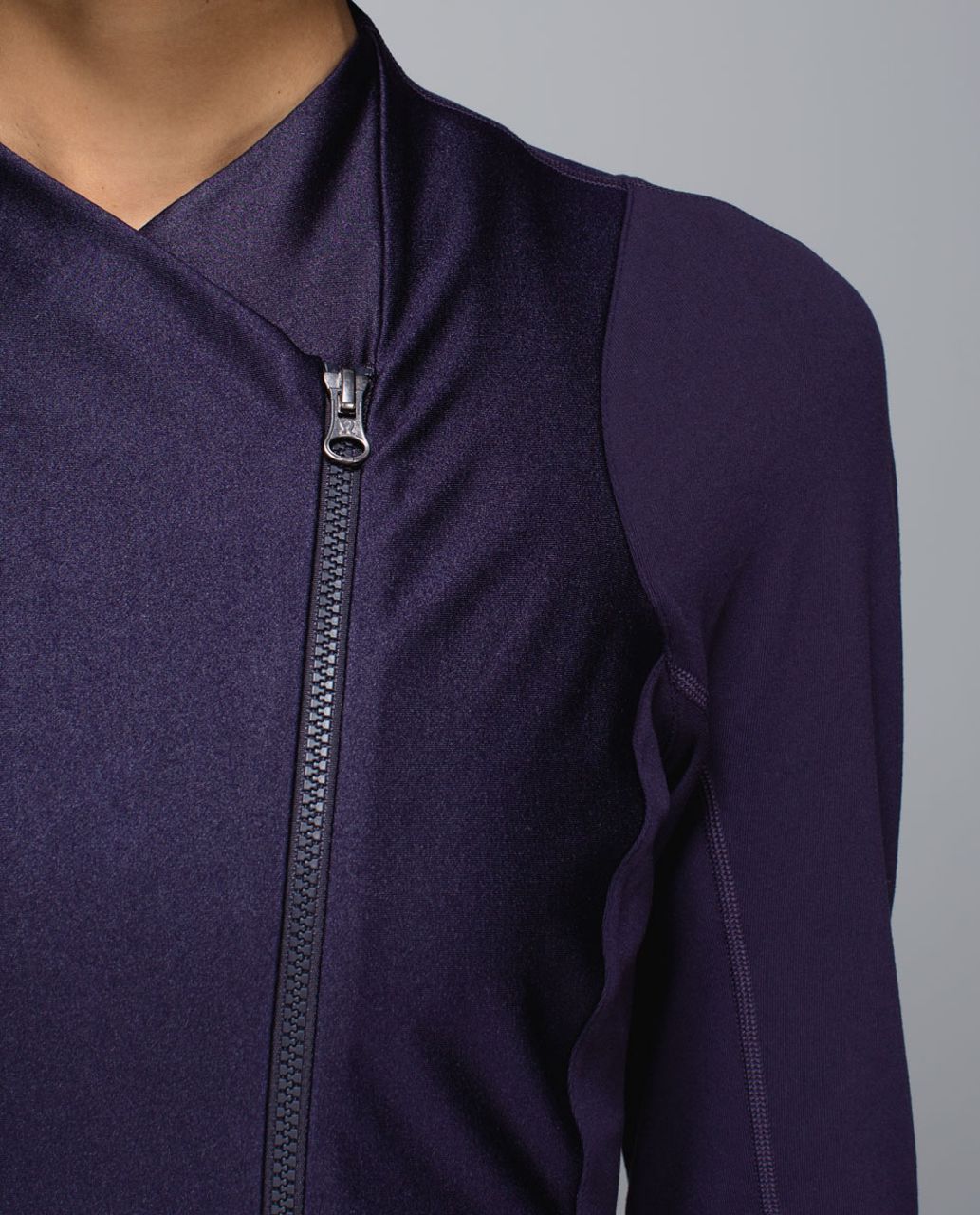 Lululemon Emerge Renewed Jacket - Black Grape - lulu fanatics