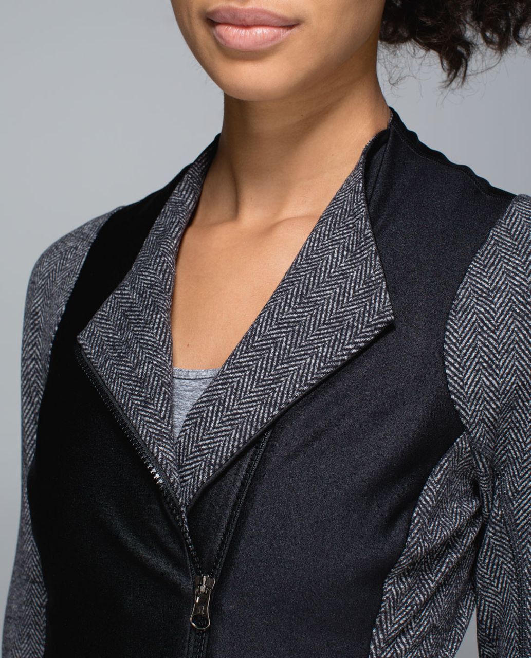 Lululemon Emerge Renewed Jacket - Black / Giant Herringbone Black Heathered  Black - lulu fanatics