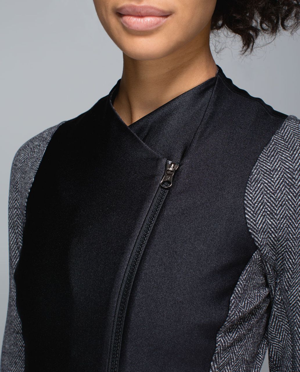 Lululemon Emerge Renewed Jacket - Black / Giant Herringbone Black Heathered Black