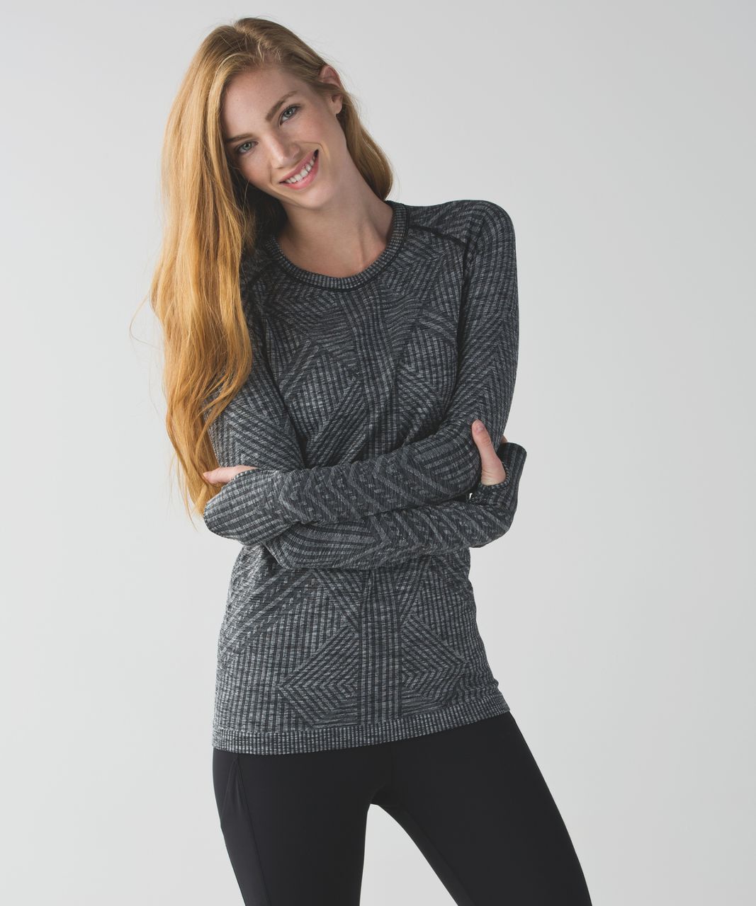 Lululemon rest less pullover heathered black inkwell softshell feelin  frosty pants - Agent Athletica