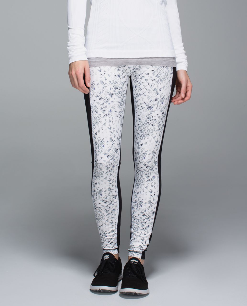 Lululemon Speed Tight II *Full-On Luxtreme - Unbreakable White Black /  Black / White - lulu fanatics