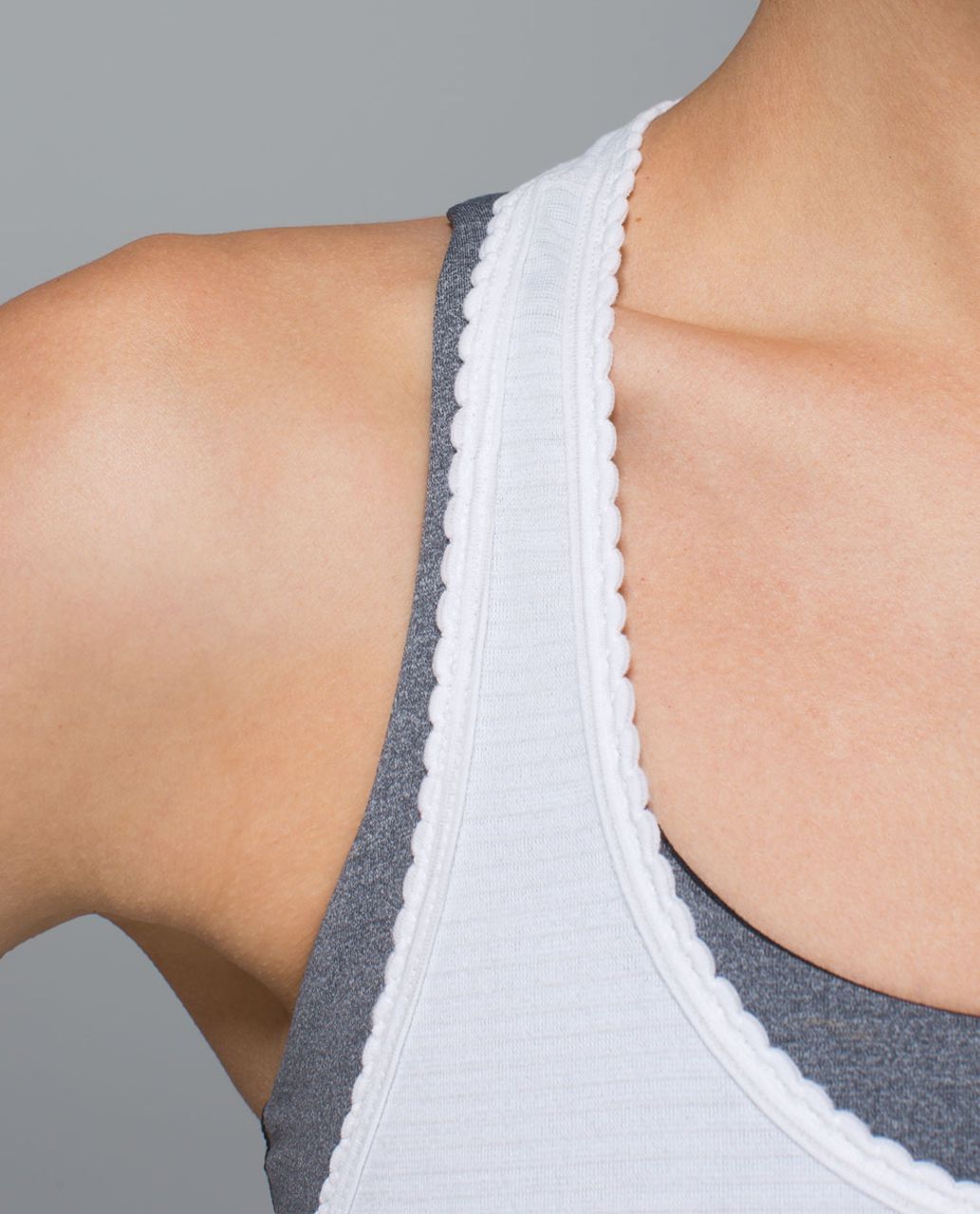 Lululemon 105 F Singlet - Heathered White