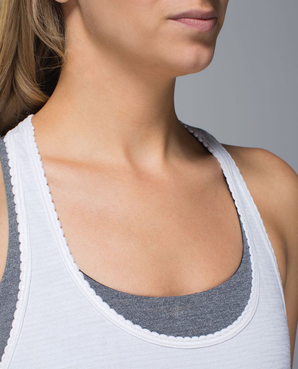 Lululemon 105 F Singlet - Heathered White