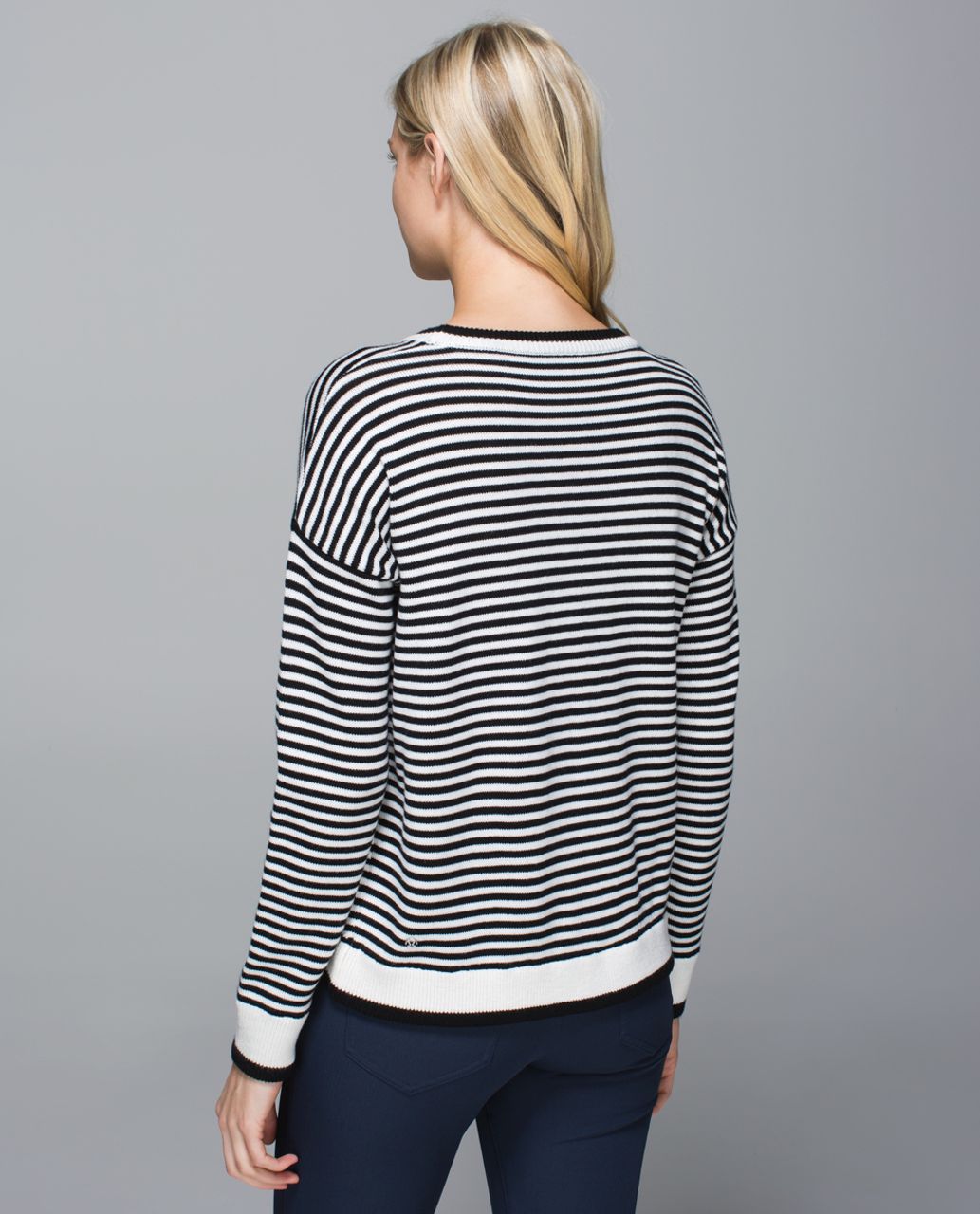 Lululemon Yogi Crew Sweater - Black /  White