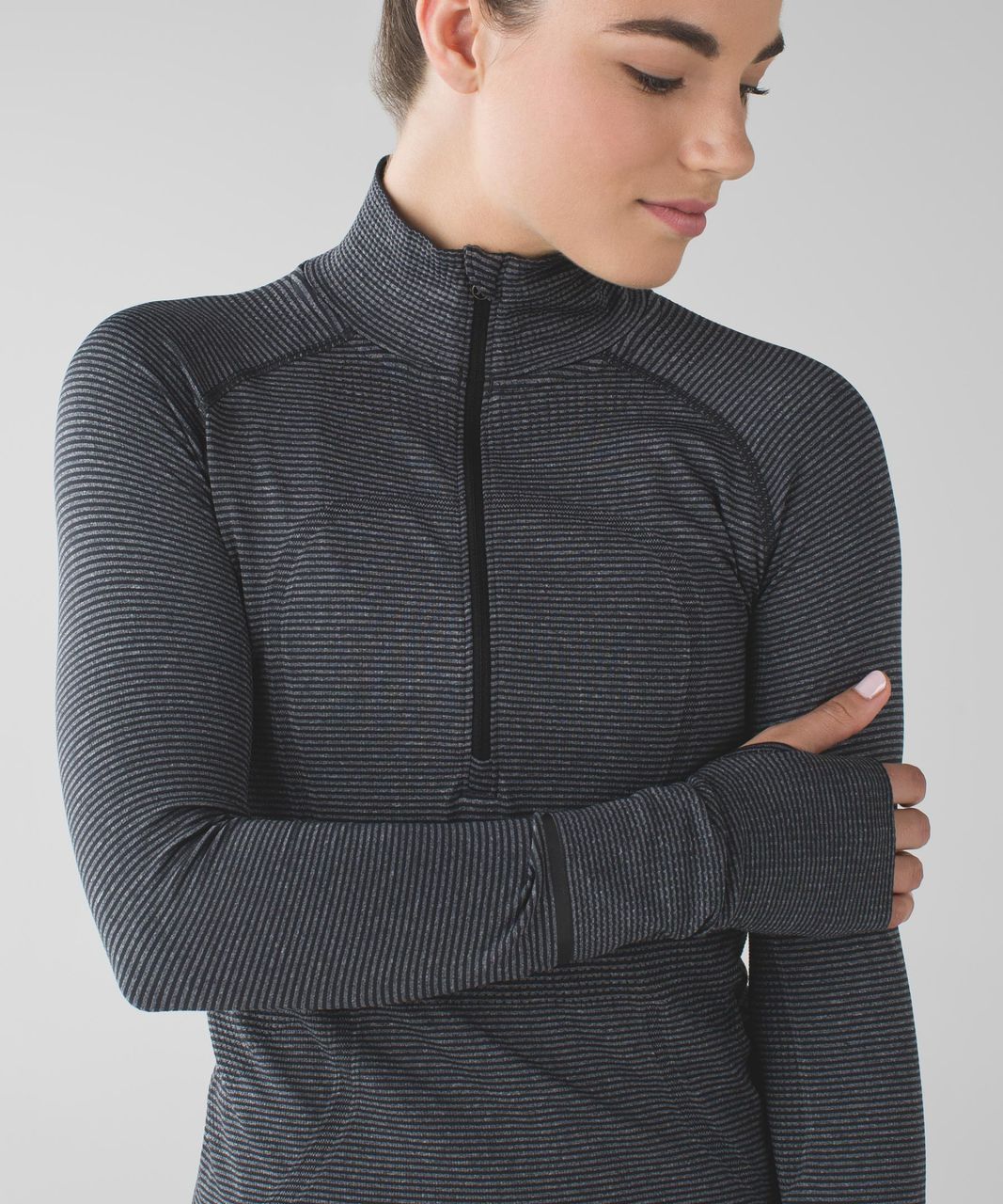 Lululemon Run: Swiftly Tech 1/2 Zip - Tonka Stripe Heathered Black