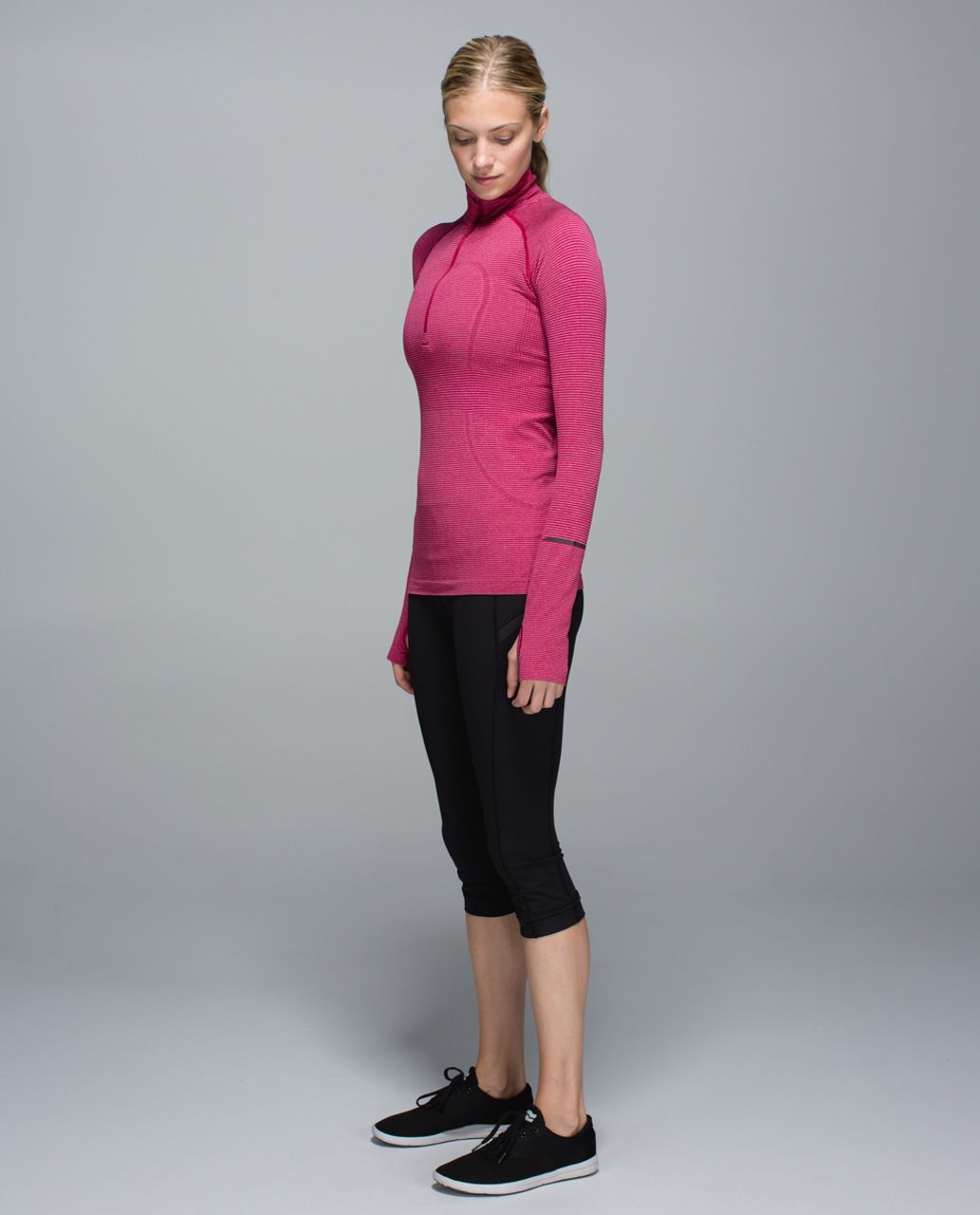 Lululemon Run:  Swiftly Tech 1/2 Zip - Tonka Stripe Heathered Bumble Berry Bumble Berry