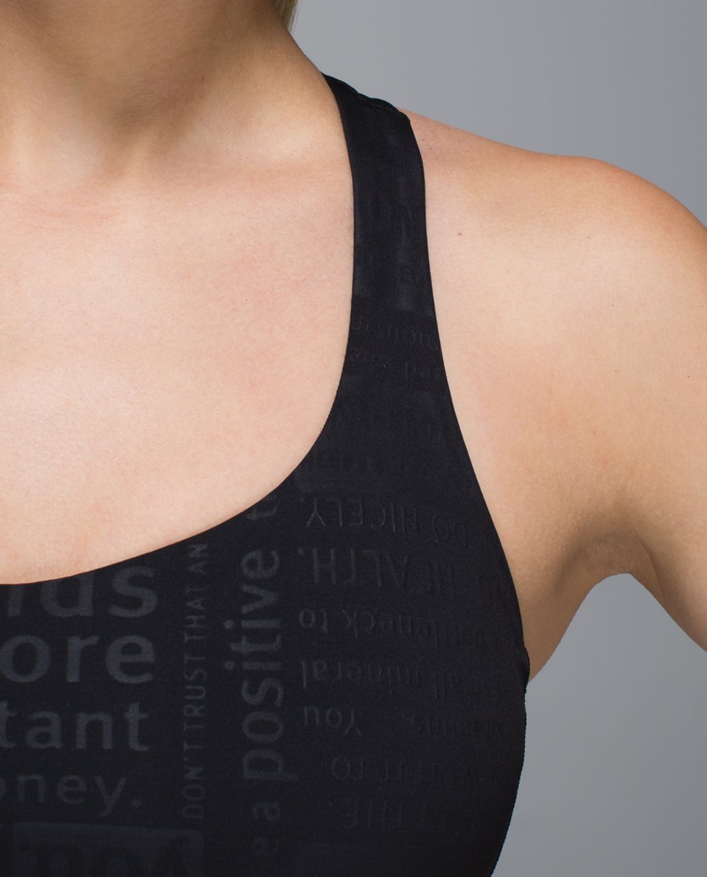 Lululemon 50 Rep Bra - Classic Manifesto Embossed Black / Black