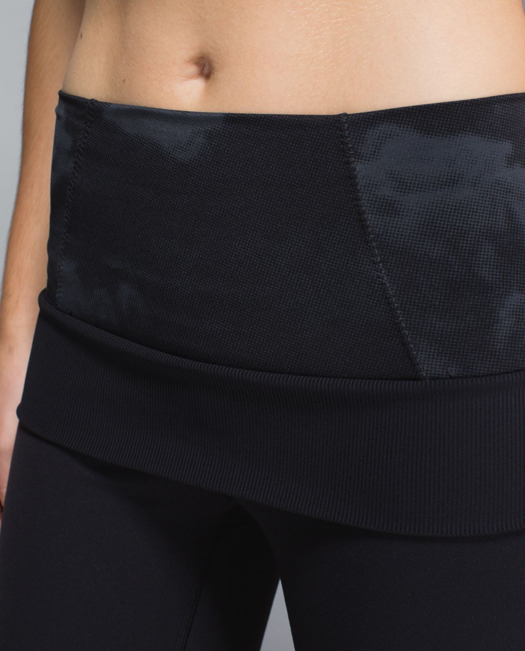 Lululemon Straight-Up Pant *Full-On Luon - Black / Dream Rose Deep Coal ...