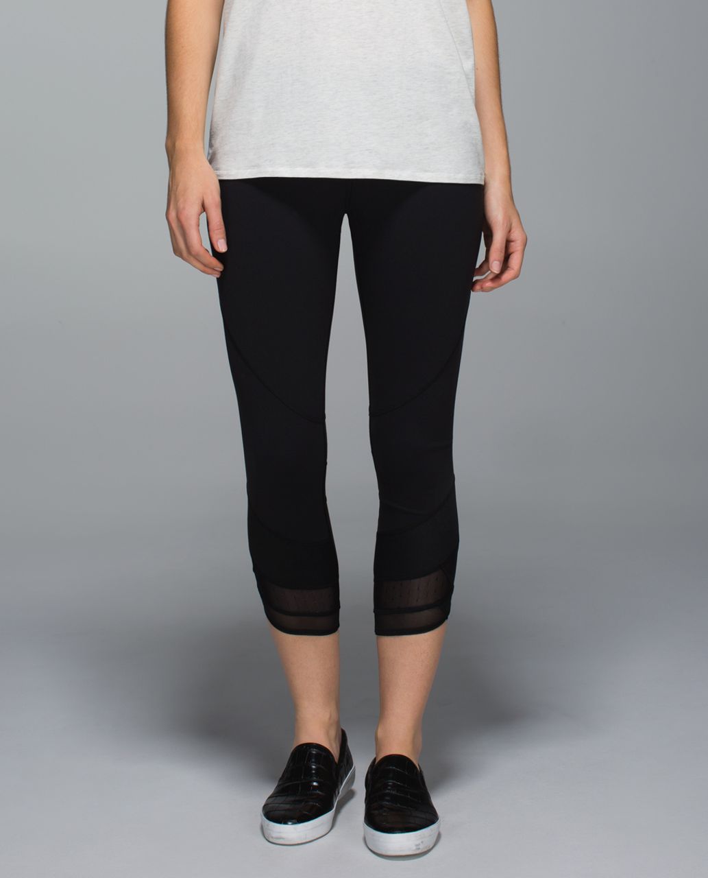 EMERGE LEGGINGS- Dark Grey