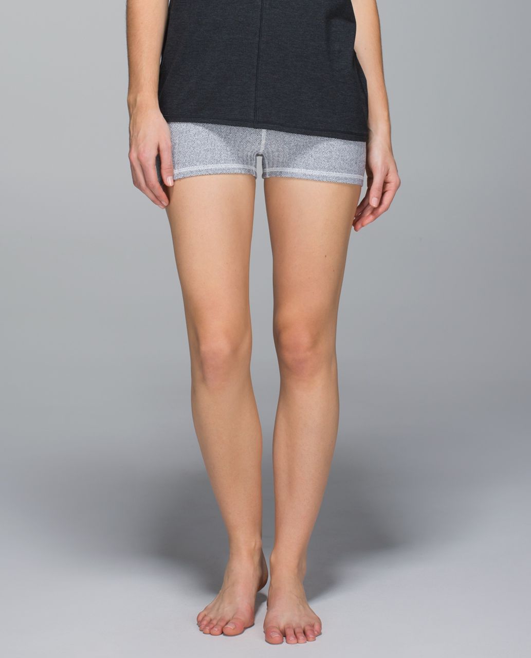 Lululemon Boogie Short (Roll Down) *Full-On Luon - Heathered Herringbone Heathered Black White